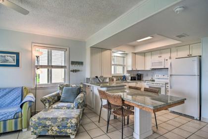 Breezy Belleair Beach Condo - 12 Steps to Shore! - image 10