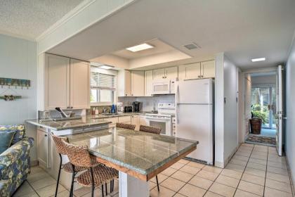 Breezy Belleair Beach Condo - 12 Steps to Shore! - image 11