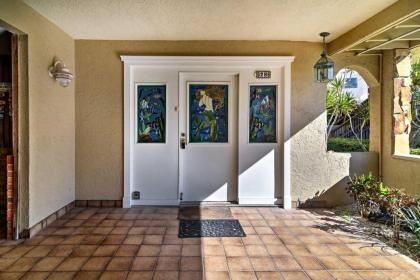 Breezy Belleair Beach Condo - 12 Steps to Shore! - image 9