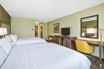 Hampton Inn Detroit/Belleville-Airport Area - image 2