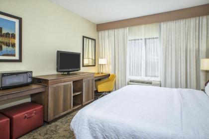 Hampton Inn Detroit/Belleville-Airport Area - image 8