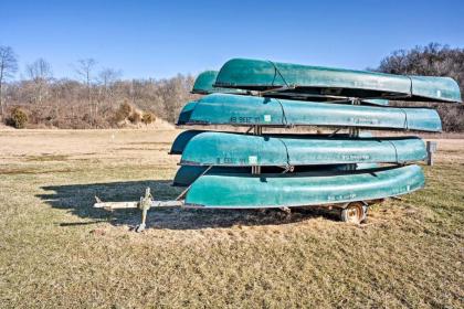 Cozy Spragueville Studio Cabin by Maquoketa River - image 10