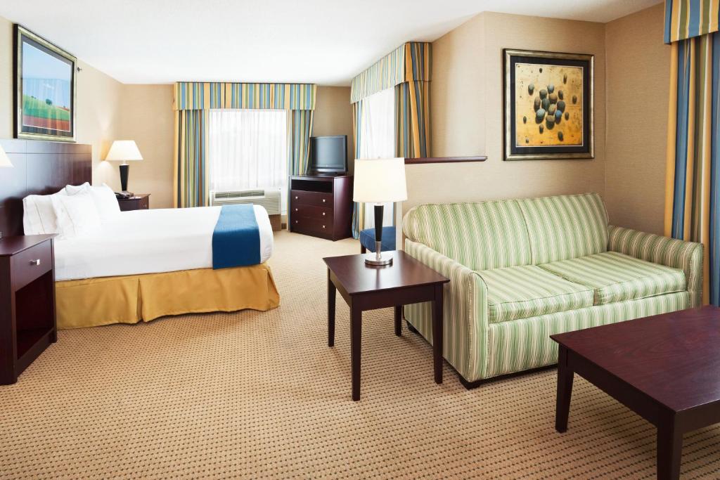 Holiday Inn Express Hotel & Suites Cincinnati Southeast Newport an IHG Hotel - image 5