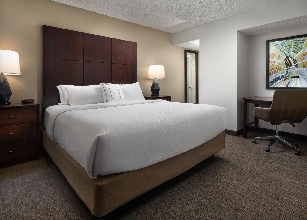 Residence Inn by Marriott Seattle/Bellevue - image 7