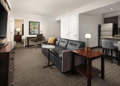 Residence Inn by Marriott Seattle/Bellevue - image 8