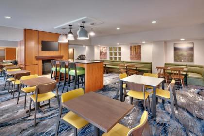 Fairfield Inn & Suites Seattle Bellevue/Redmond - image 8