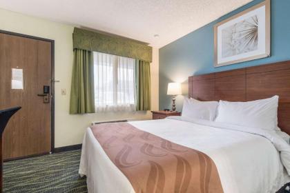 Quality Inn Bellevue - image 13