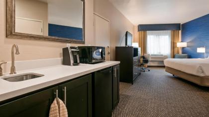 Holiday Inn Express Bellingham an IHG Hotel - image 13