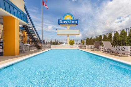 Days Inn By Wyndham Bellingham WA - image 2