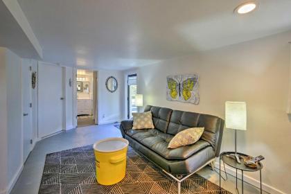 Chic Apartment 2 Blocks from Central Fairhaven! - image 12