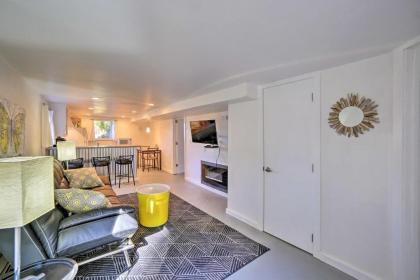 Chic Apartment 2 Blocks from Central Fairhaven! - image 7