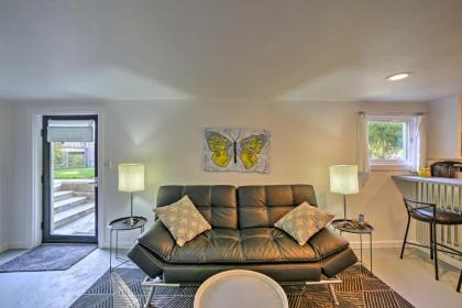 Chic Apartment 2 Blocks from Central Fairhaven! - image 9