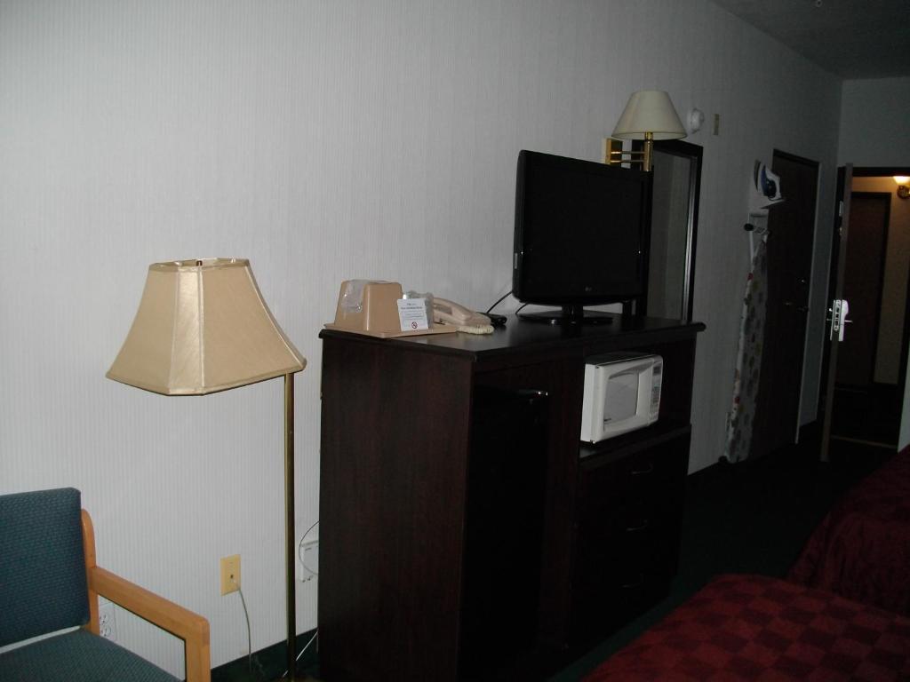 Bellis Inn - image 3