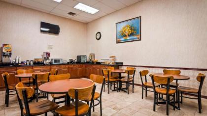 SureStay Hotel by Best Western Bellmawr - image 20