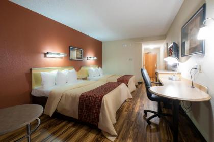 Red Roof Inn & Suites Philadelphia - Bellmawr - image 15