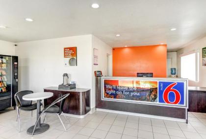 Motel 6 Waco - Lacy Lakeview - image 9