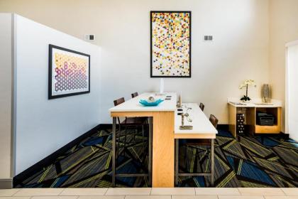 Holiday Inn Express Hotel & Suites Charlotte Airport-Belmont an IHG Hotel - image 14