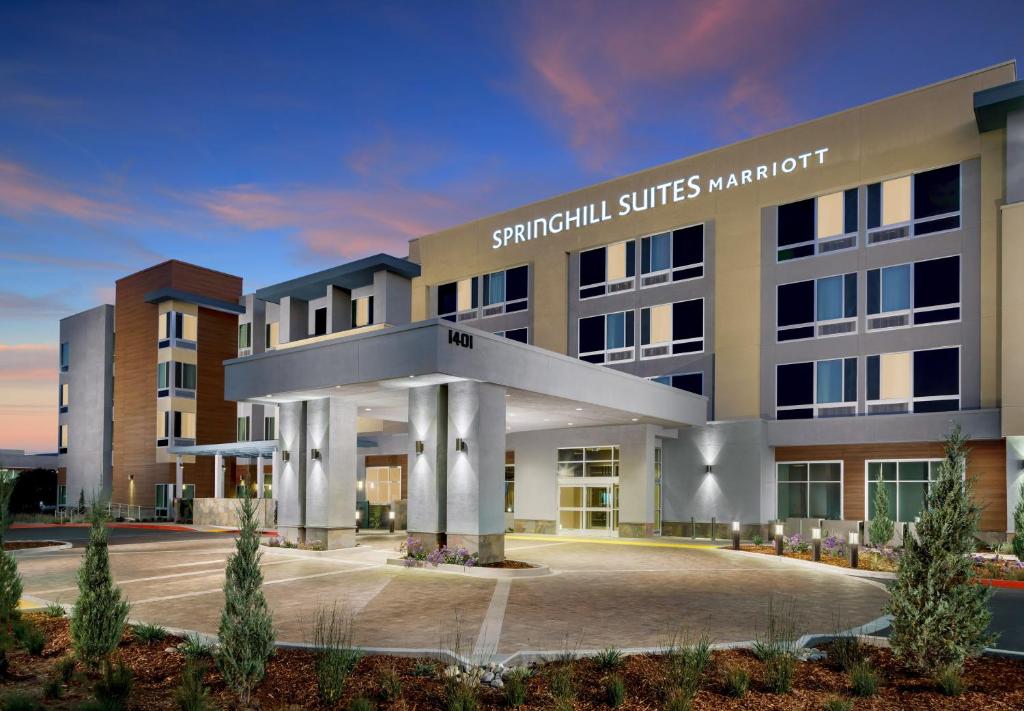 SpringHill Suites by Marriott Belmont Redwood Shores - main image