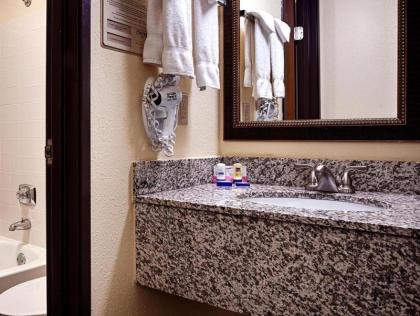 Best Western Bemidji Inn - image 12