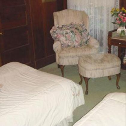 Fairview Manor Bed and Breakfast - image 4