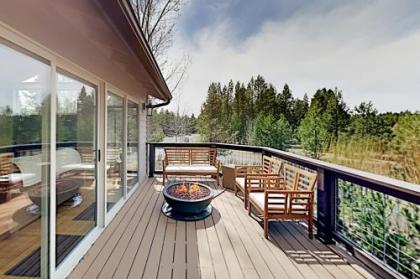 River Meadows Haven - AC Deck Pool - 2150 Sq Ft home