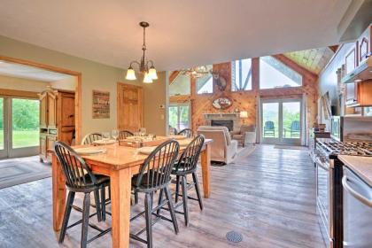 3-Acre Benezette Cabin with Hot Tub Grill and Mtn View - image 10