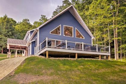 Benezette Cabin with Hot Tub Grill and Mtn Views - image 11