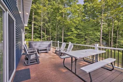 Benezette Cabin with Hot Tub Grill and Mtn Views - image 2