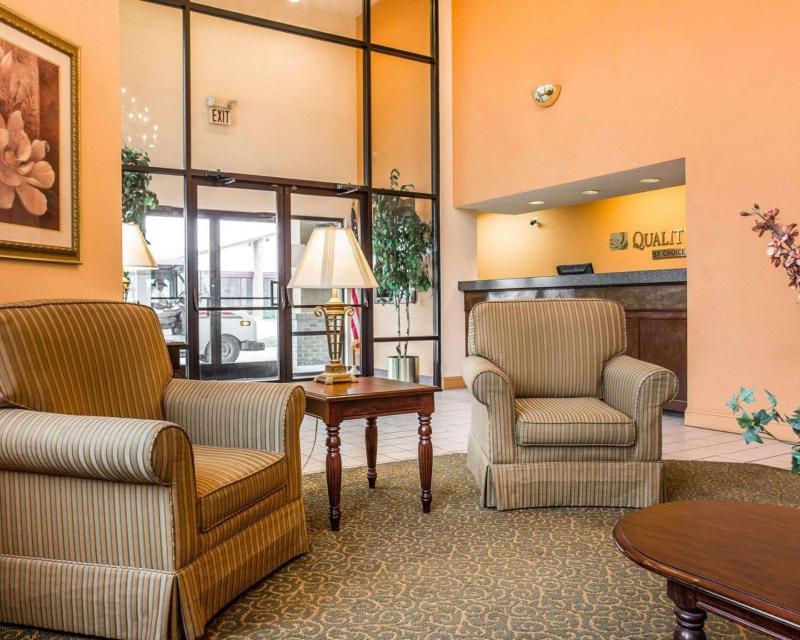 Quality Inn Bennettsville - image 2