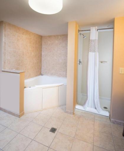 Hampton Inn Bennington - image 5