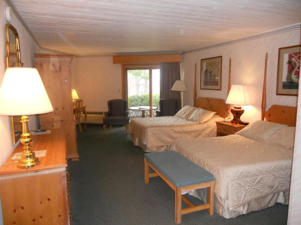 Paradise Inn - image 4