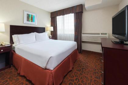 Holiday Inn Express Philadelphia NE-Bensalem an IHG Hotel - image 16