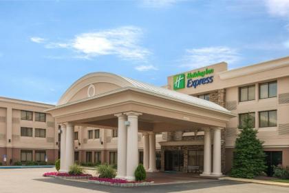 Holiday Inn Express Philadelphia NE-Bensalem an IHG Hotel - image 7