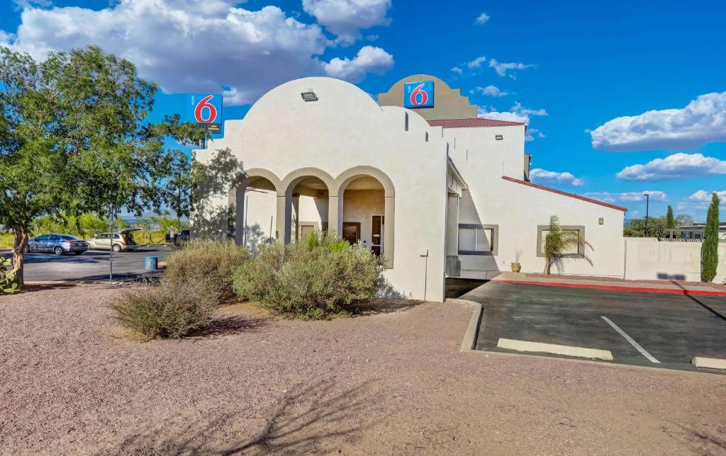 Motel 6-Benson AZ - image 4