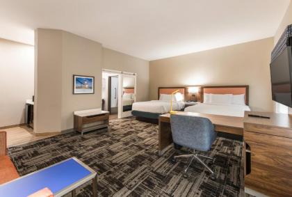 Hampton Inn & Suites Benton Harbor MI - image 15