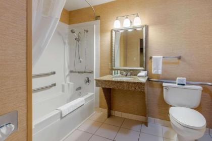 Quality Inn & Suites Benton - Draffenville - image 13