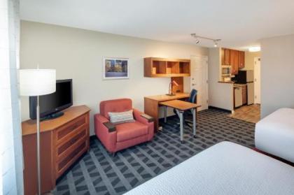 TownePlace Suites by Marriott Bentonville Rogers - image 4