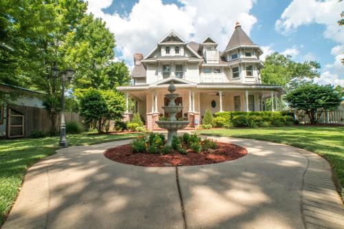 The Victoria Bed & Breakfast - main image