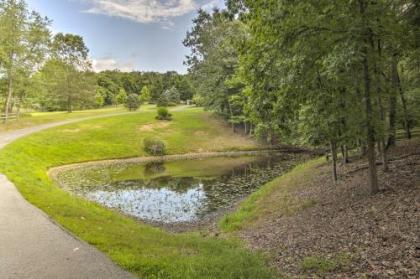 Creekside Berkeley Springs Cabin on 35 Acres! - image 3