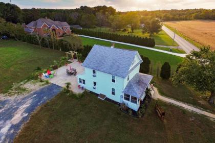 The Brooklyn Cottage - image 3