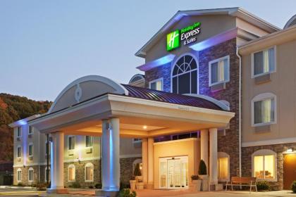 Holiday Inn Express and Suites meriden an IHG Hotel Berlin