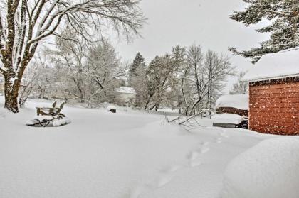 Downtown Bessemer House Near Skiing and Snowmobiling - image 4