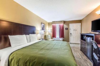 Quality Inn Bessemer I-20 exit 108 - image 6