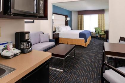 Holiday Inn Express Hotel & Suites Bessemer an IHG Hotel - image 9