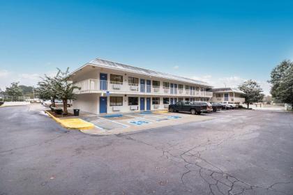 Motel 6-Bessemer AL - Birmingham - image 9