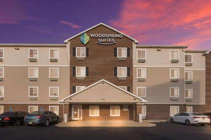 WoodSpring Suites Birmingham Bessemer - image 12