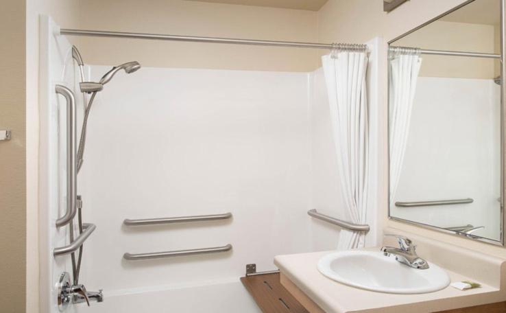 WoodSpring Suites Birmingham Bessemer - image 7