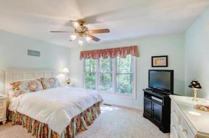 Sea Colony Lakeshore - image 13