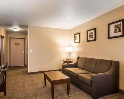 Quality Inn & Suites Bethany - image 4