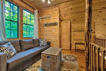 Quiet Cabin with Hot Tub 3 Mi to Broken Bow Marina! - image 13